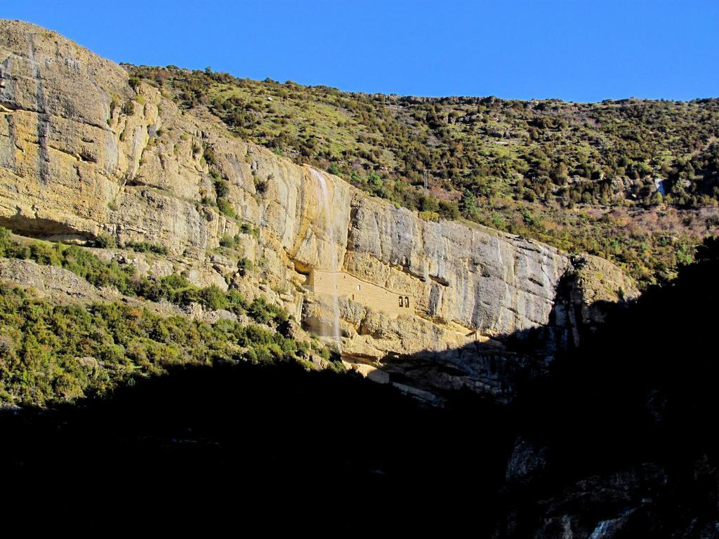 Albergue De Yebra Yebra de Basa Buitenkant foto