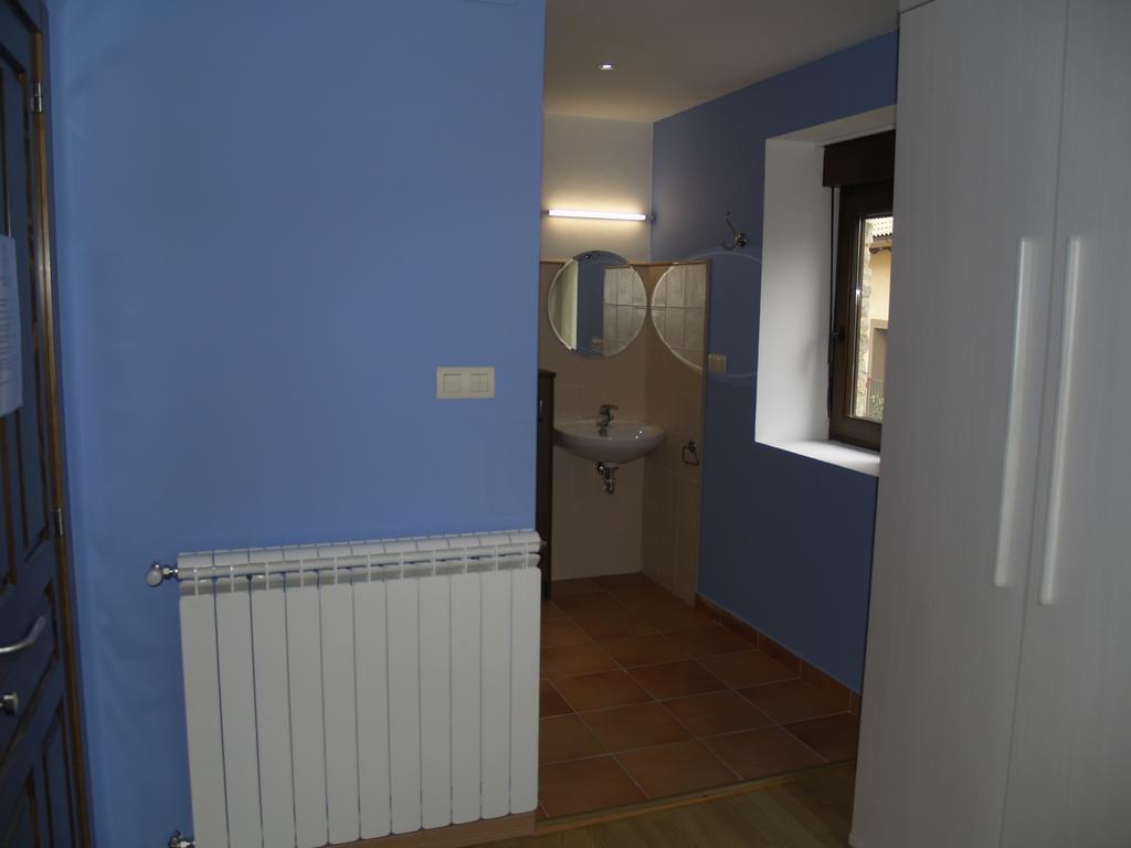 Albergue De Yebra Yebra de Basa Kamer foto
