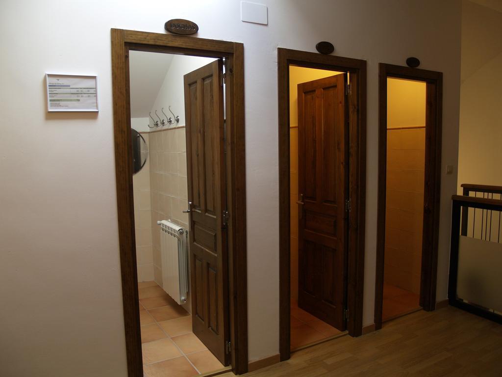 Albergue De Yebra Yebra de Basa Kamer foto