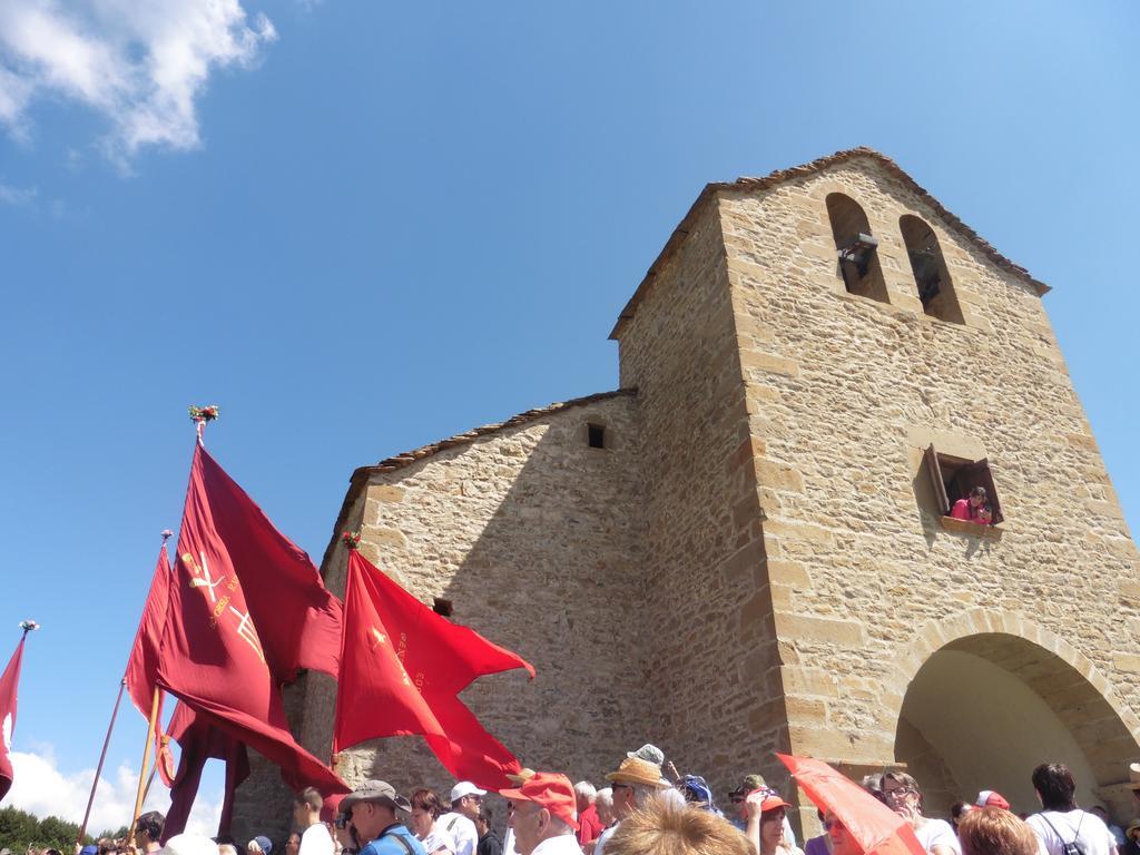Albergue De Yebra Yebra de Basa Buitenkant foto